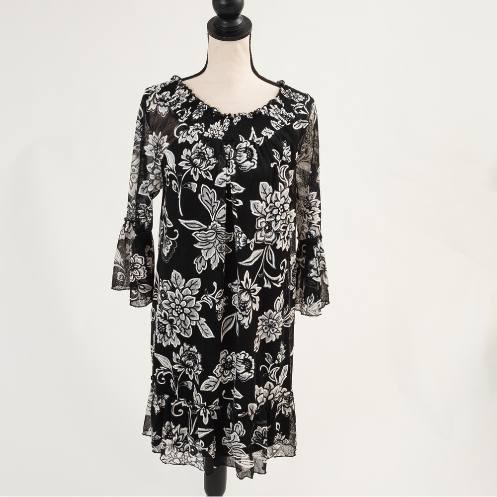 Black & white sheer floral print shift dress with lining by EST 1946 summer S